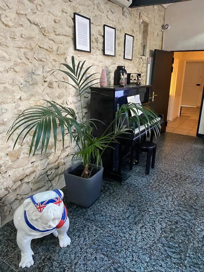 L'Escale Des Alpilles Hotel Rognonas 3*,  France