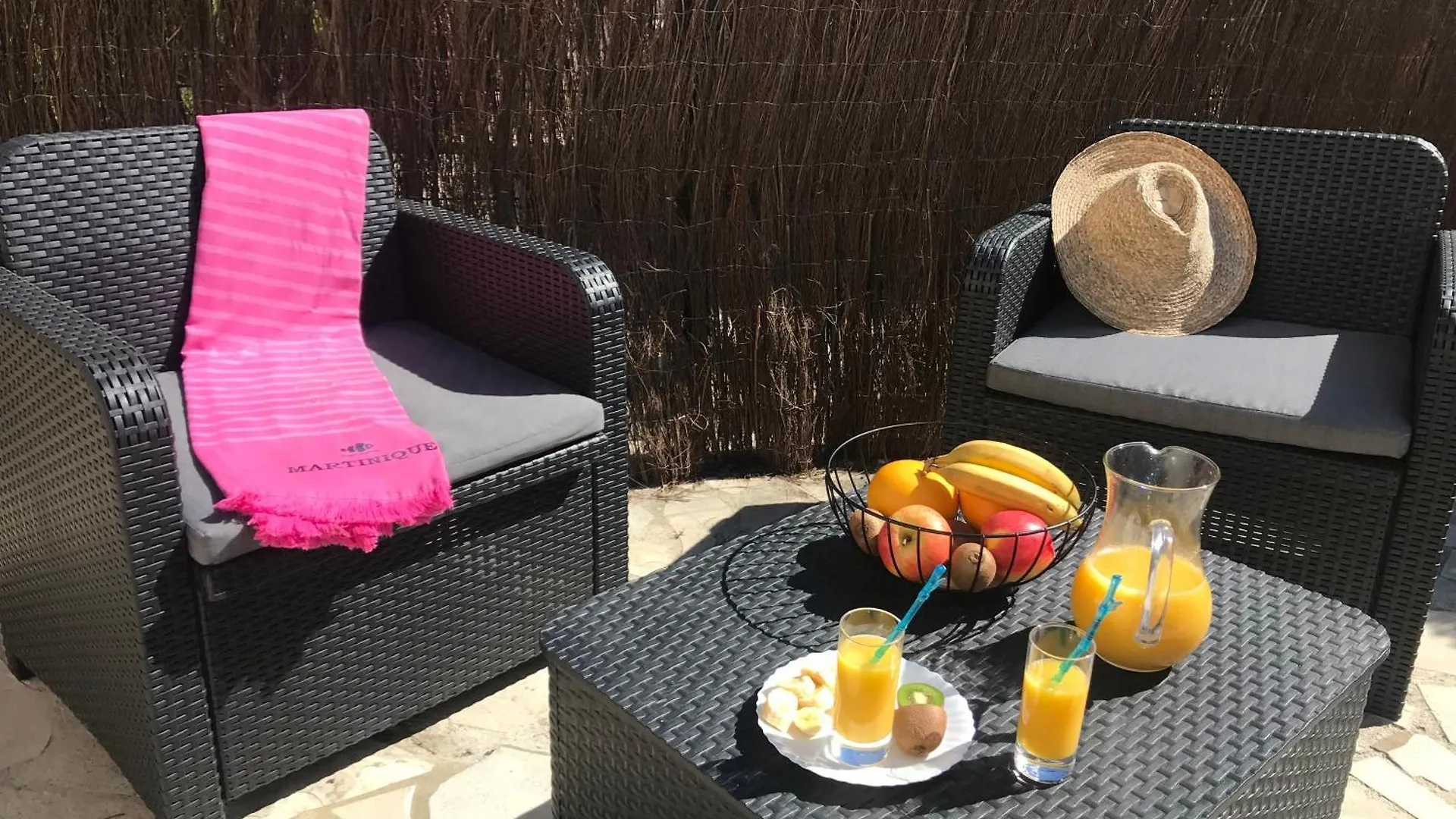 L'Escale Des Alpilles Hotel Rognonas 3*,  France