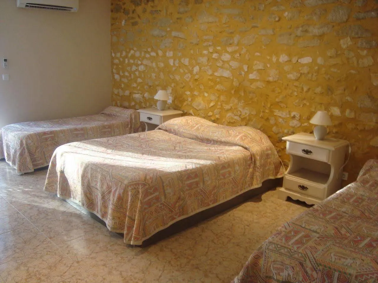 L'Escale Des Alpilles Hotel Rognonas France